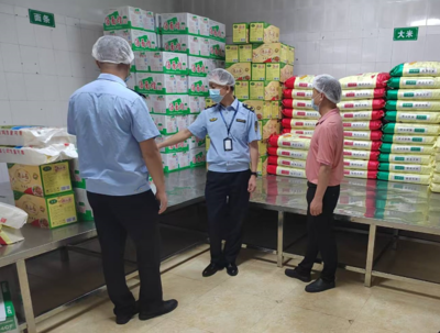 筑牢食品安全防線 護(hù)航高考學(xué)子飲食安全——大嶺市場監(jiān)管所食品銷售監(jiān)管紀(jì)實